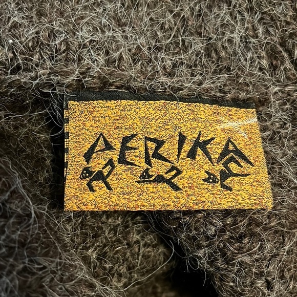 Peruvian Trading Company sweater - Picture 4 of 7